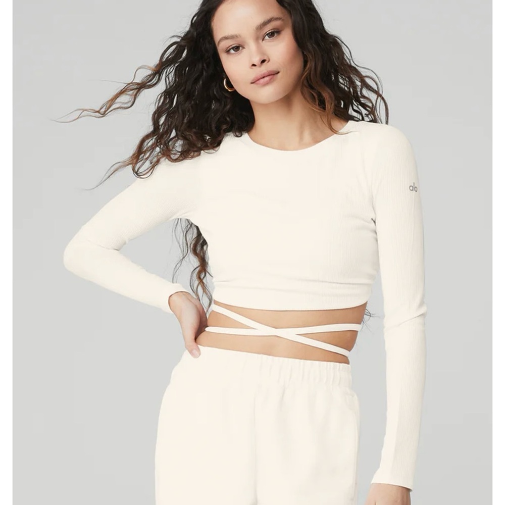 Alo Yoga Ribbed Manifest Long Sleeve